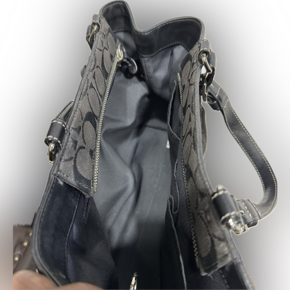 Coach Authentic Preowned. Black Signature Jacquard & Black Leather Satchel Bag. - Picture 12 of 15